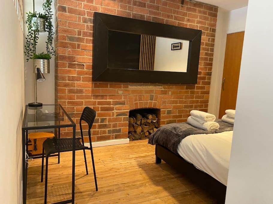 Stunning One B/R Apartment - City Centre Leeds  Esterno foto