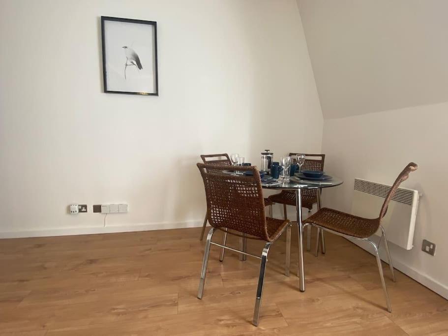 Stunning One B/R Apartment - City Centre Leeds  Esterno foto